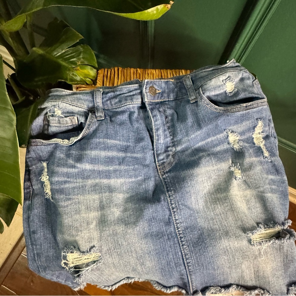 Mossimo Supply Co. Blue Distressed Denim Skirt - Picture 2 of 6